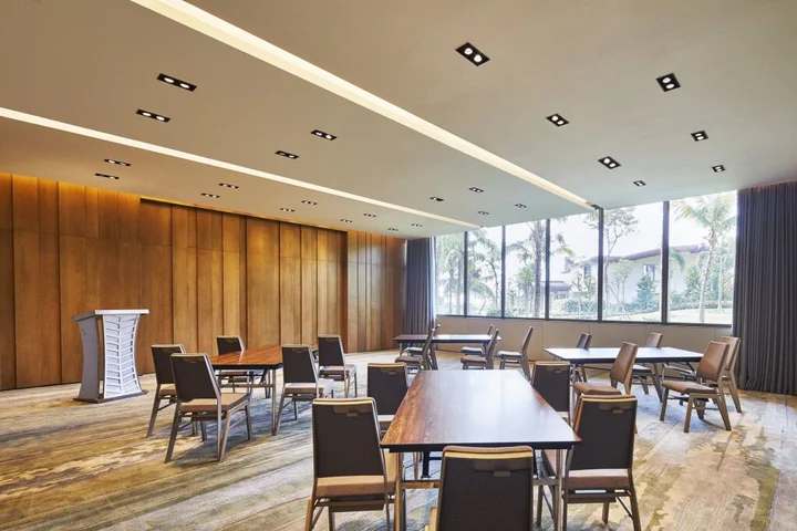 Ваньнин: The Westin Shimei Bay Resort