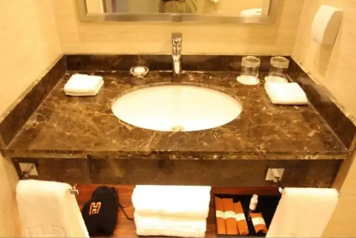Пекин: Hongrui Grand View International Hotel