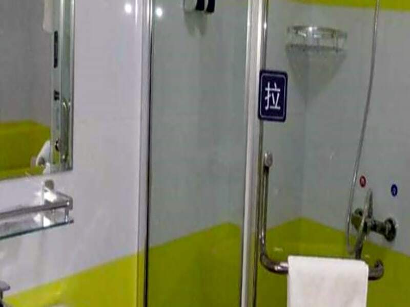 Тайчжоу: 7 Days Inn Taizhou Qingnian Road Wanda Square