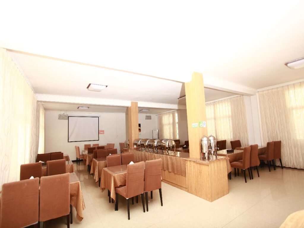 Шангри-Ла: 5 Yue Hotel Shangri-La