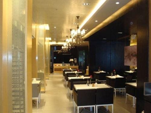 Цзинин: Jinjiang Inn Jining Yanzhou Century Yinzuo Plaza
