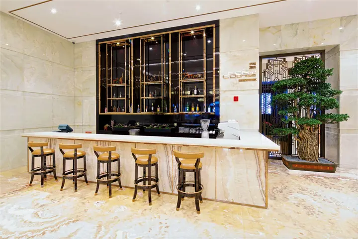 Шанхай: Royal Garden Hotel Shanghai