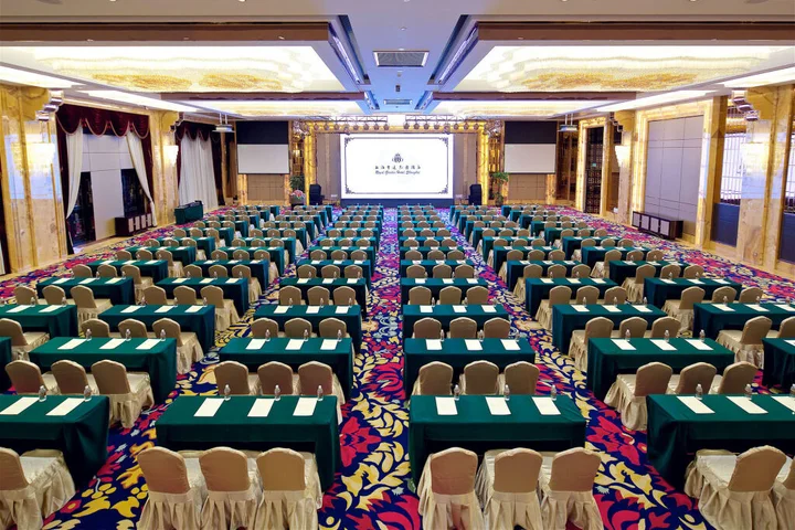 Шанхай: Royal Garden Hotel Shanghai