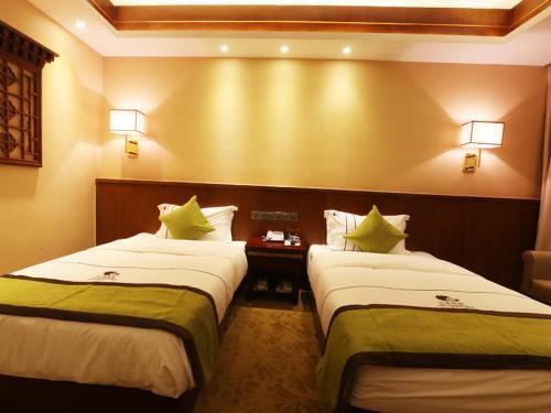 Шангри-Ла: Shangri-La Balagezong Tibetan Ecological Hotel