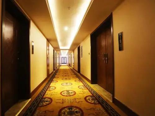 Шангри-Ла: Shangri-La Balagezong Tibetan Ecological Hotel