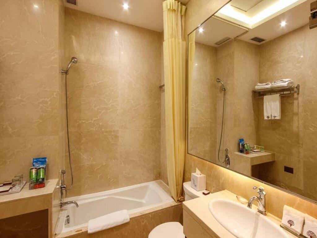 Гуанчжоу: Fragrant Bay Hotel