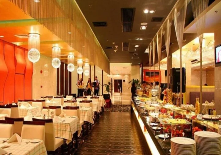 Шэньчжэнь: Conifer International Hotel