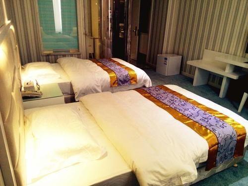 Лоян: Kaiyuan Business Hotel Luoyang Sanyanju