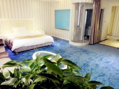 Лоян: Kaiyuan Business Hotel Luoyang Sanyanju