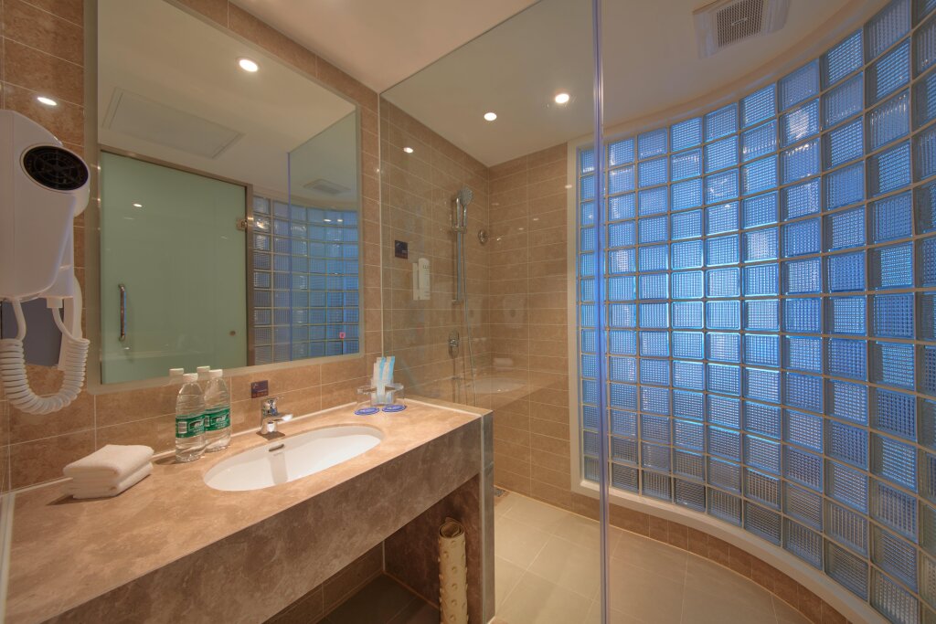 Шэньян: Holiday Inn Express Shenyang Tawan by IHG