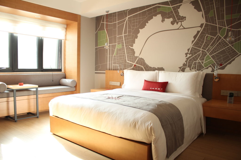 Циндао: Intercity Hotel Qingdao