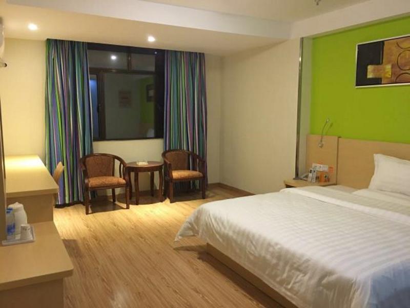 Хойчжоу: 7 Days Inn Huizhou Boluo Longxi Town Luofu Mountain