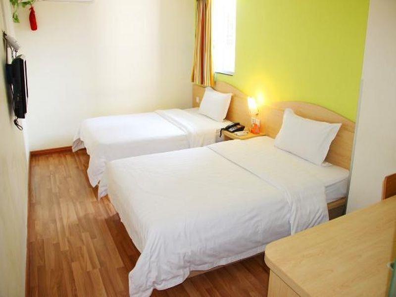 Ухань: 7Days Inn Wuhan Hubu Xiang Branch
