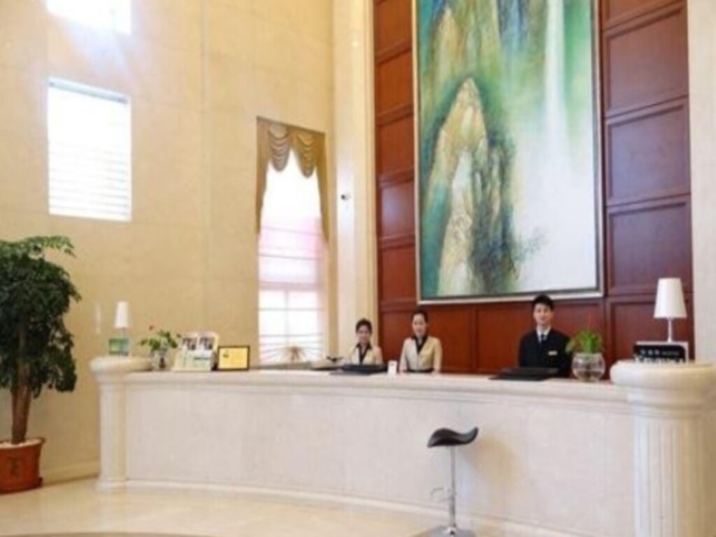 Ордос: Yi Li Ao Si Te Hotel