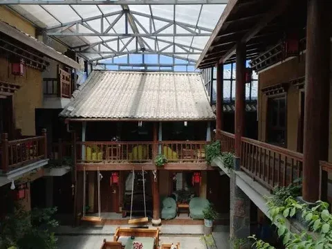 Шангри-Ла: Good Journey Inn (Shangri-La Guangdong Club)
