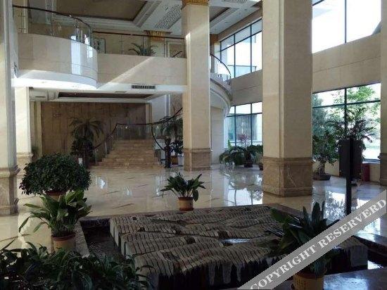 Баодин: Yaoyun Hotel