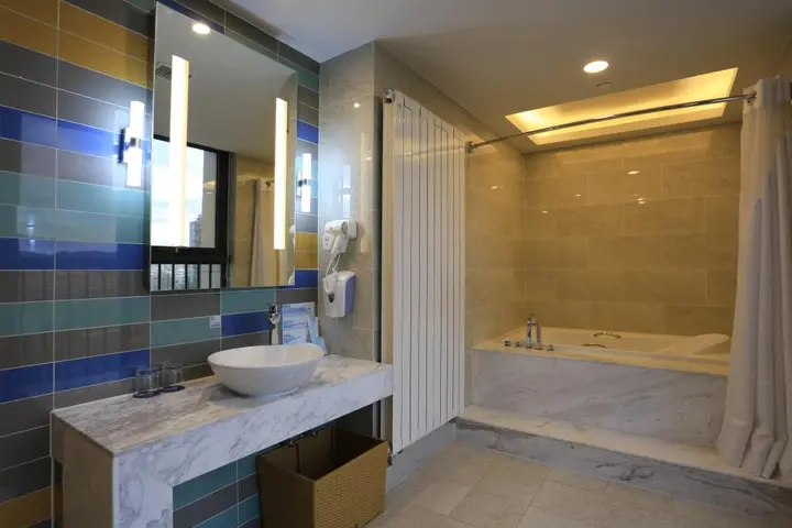 Чжанцзякоу: Holiday Inn Express Zhangjiakou Park View