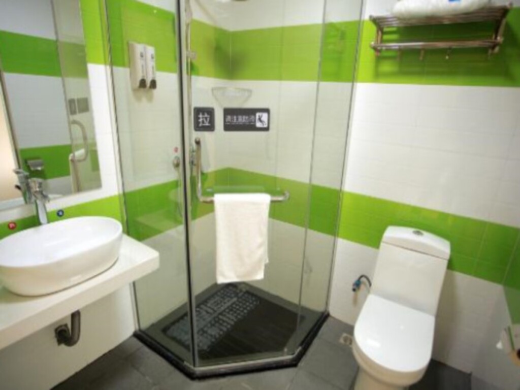 Юнчжоу: 7 Days Inn Yongzhou Zhong Xin Yi Yuan Branch