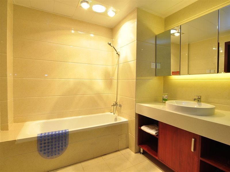 Куньмин: Mingfanju Hotel Kunming Wangfujing
