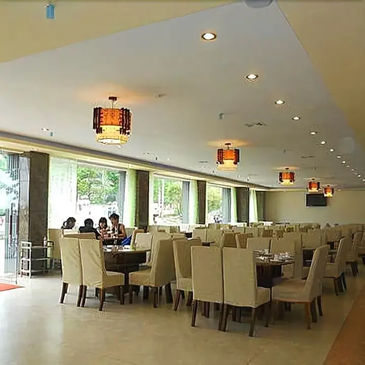 Чунцин: Chongqing Xianyi Holiday Hotel