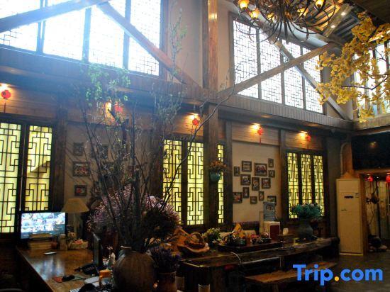 Чжанцзяцзе: Zhangjiajie Baihui Living Inn