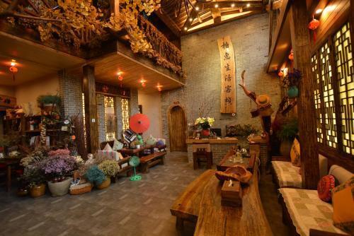 Чжанцзяцзе: Zhangjiajie Baihui Living Inn