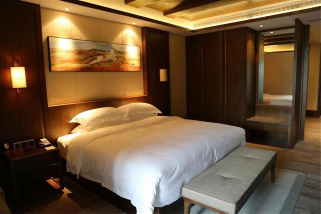 Дунъян: Landison Longjing Resort Dongyang