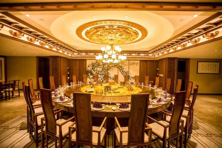 Дунъян: Landison Longjing Resort Dongyang