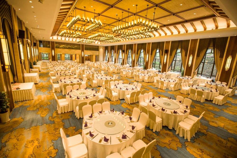 Дунъян: Landison Longjing Resort Dongyang