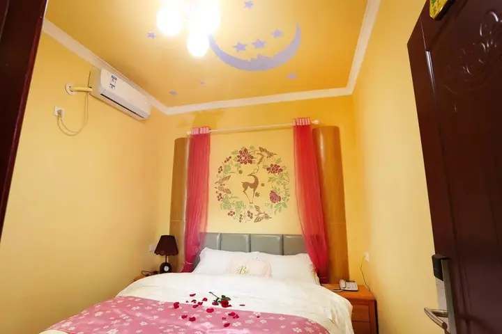 Чжанцзяцзе: YunShangHuaKai Boutique Inn