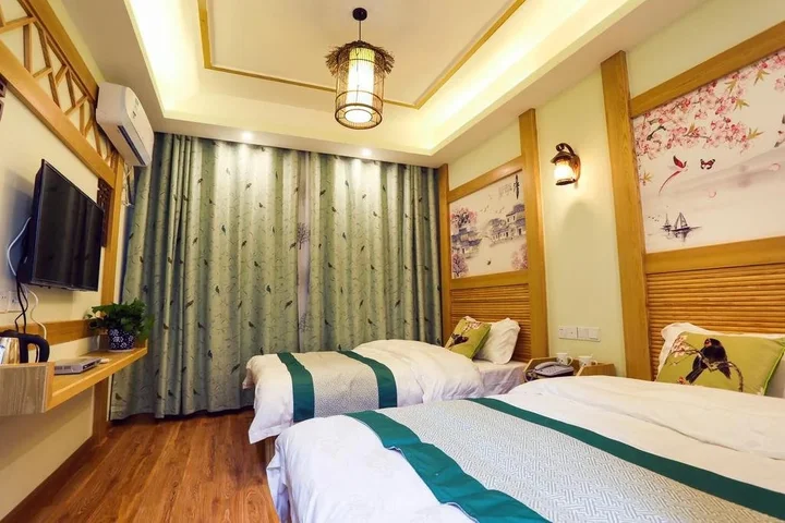 Чжанцзяцзе: YunShangHuaKai Boutique Inn