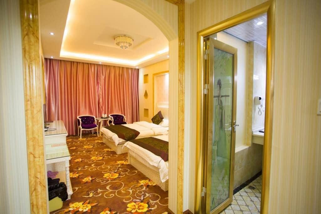 Шангри-Ла: Kai Bin Bo Yue Business Hotel