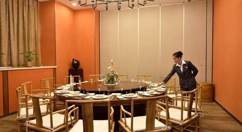 Ухань: Ramada Wuhan Jianghan