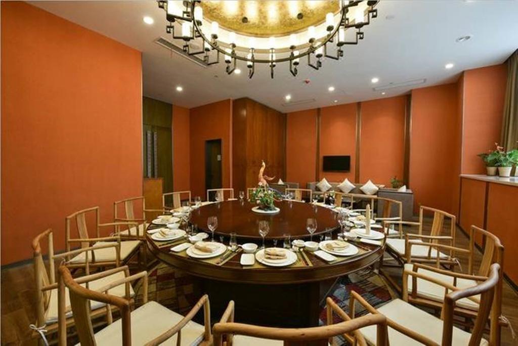 Ухань: Ramada Wuhan Jianghan