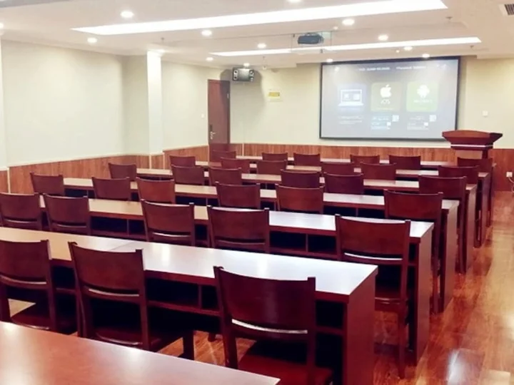 Сюйчжоу: GreenTree Inn Xuzhou High Speed Railway Zhangqian Square Business Hotel