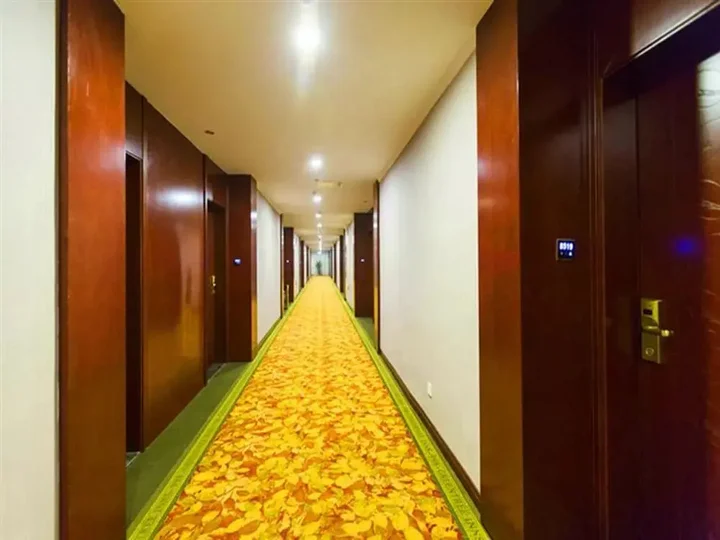 Сюйчжоу: GreenTree Inn Xuzhou High Speed Railway Zhangqian Square Business Hotel