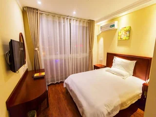 Сюйчжоу: GreenTree Inn Xuzhou High Speed Railway Zhangqian Square Business Hotel