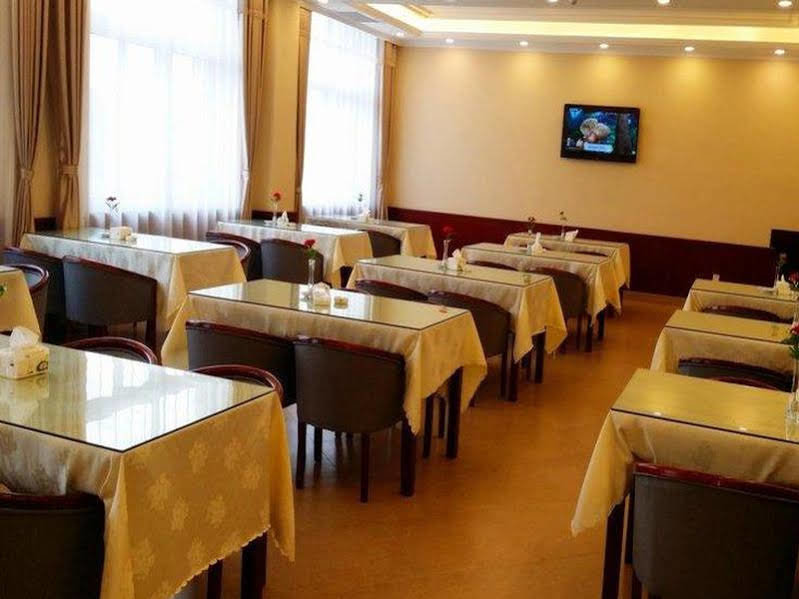GreenTree Inn Xuzhou High Speed Railway Zhangqian Square Business Hotel — фото 2