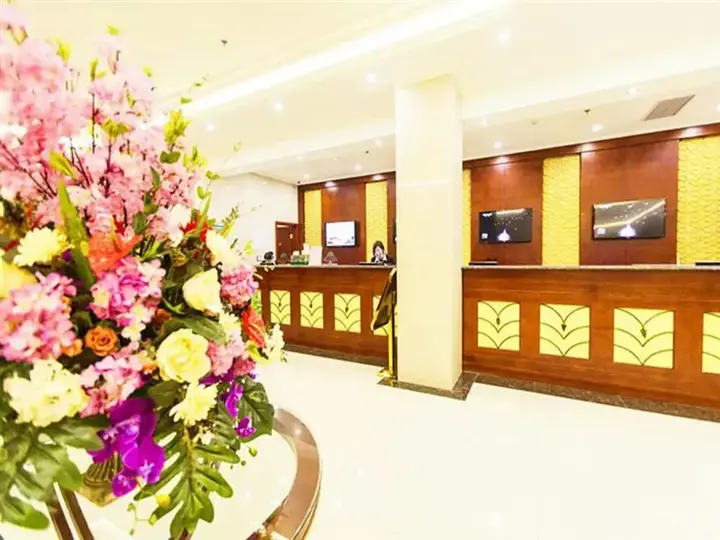 Сюйчжоу: GreenTree Inn Xuzhou High Speed Railway Zhangqian Square Business Hotel