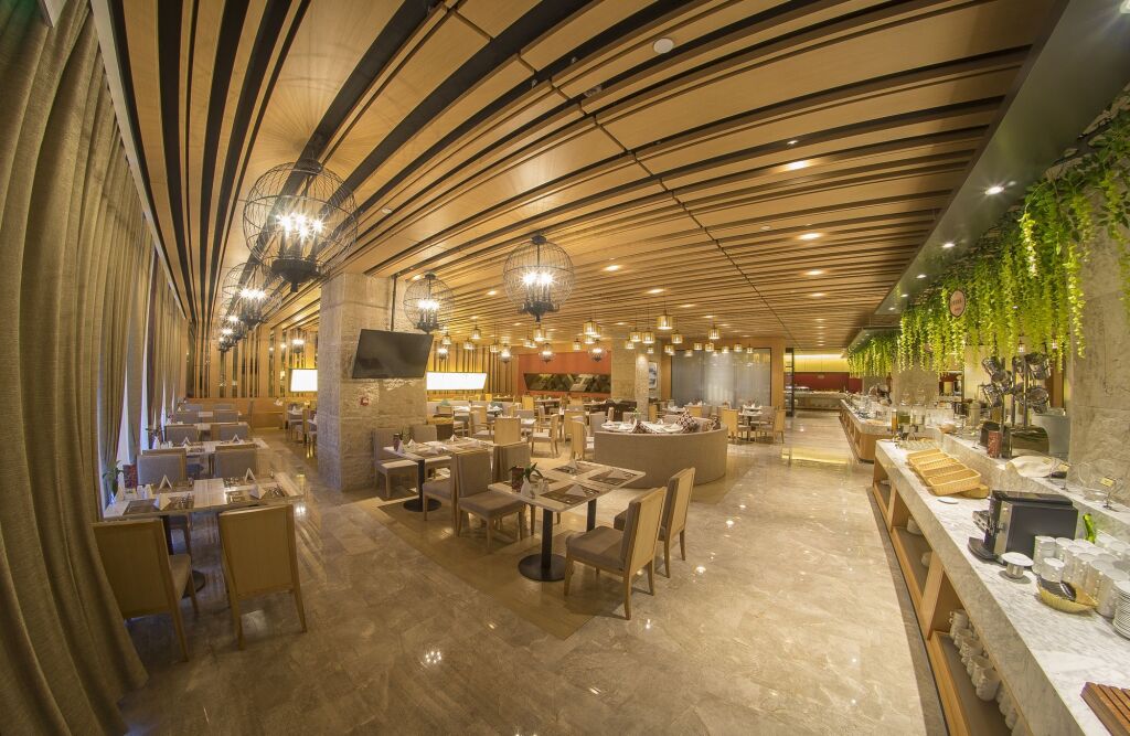 Янчжоу: Yangzhou Changqing International Hotel