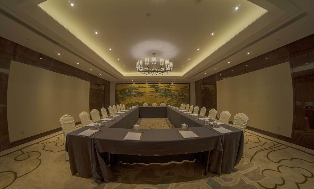 Янчжоу: Yangzhou Changqing International Hotel