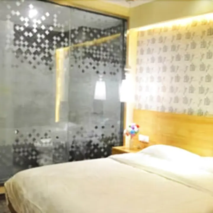Лянфан: Feel Hotel