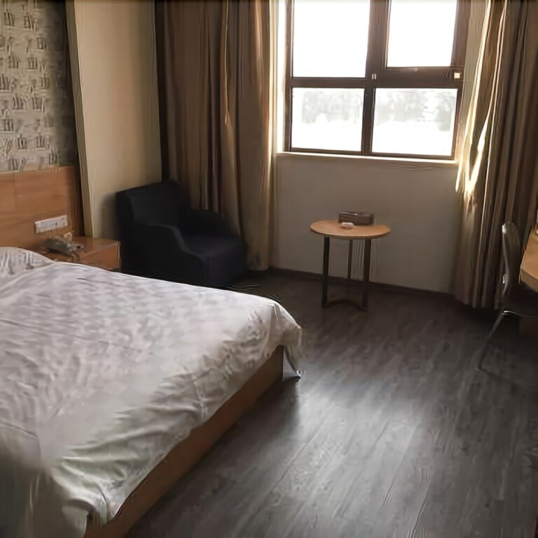 Лянфан: Feel Hotel