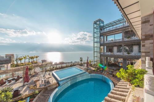 Дали: Dali Xiyun Holiday Hotel