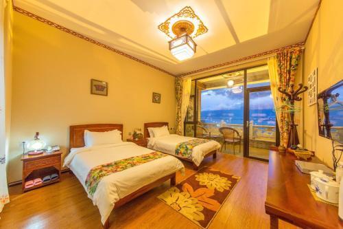 Дали: Dali Xiyun Holiday Hotel