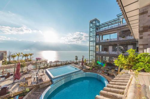 Дали: Dali Xiyun Holiday Hotel