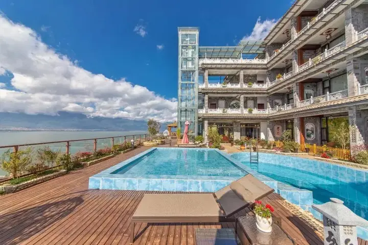 Дали: Dali Xiyun Holiday Hotel
