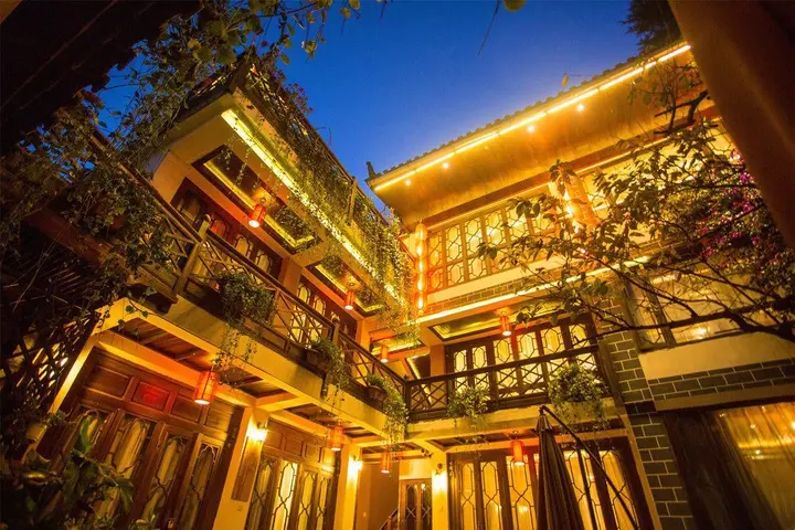 Лицзян: Zuihua Tang Inn