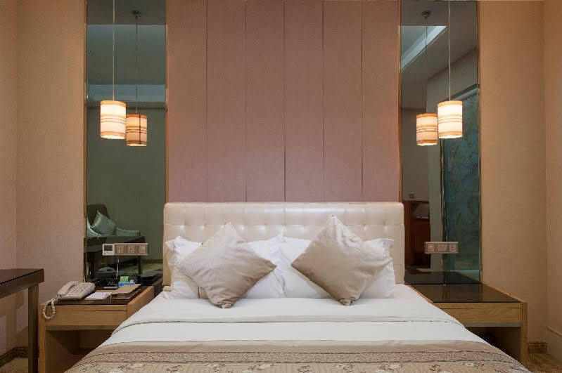 Гуанчжоу: Guangzhou Yu Zhu Wan Hotel