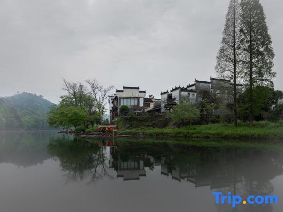 Шанграо: Huamantang Liuli Xiangyuan Hotel